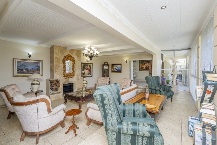 8 Bedroom Property for Sale in Brackenfell South Western Cape